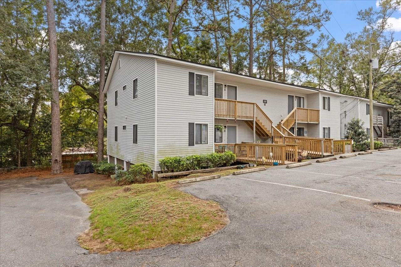 Windsor Woods - Photo 2 of 2