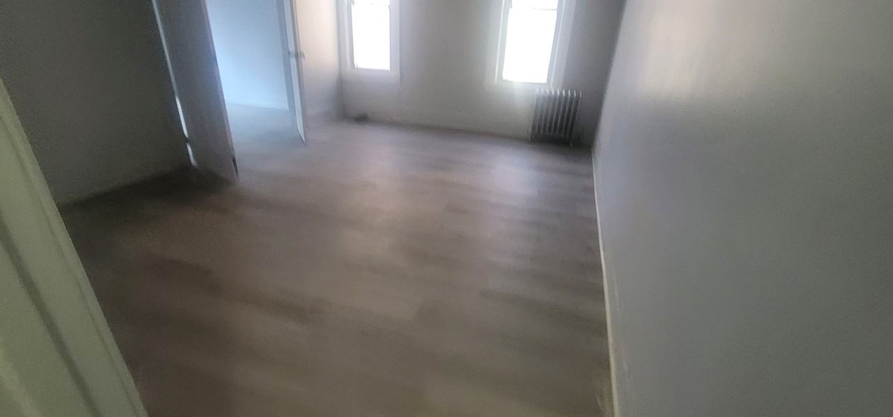 625 Lydig Avenue #B - Photo 2 of 12