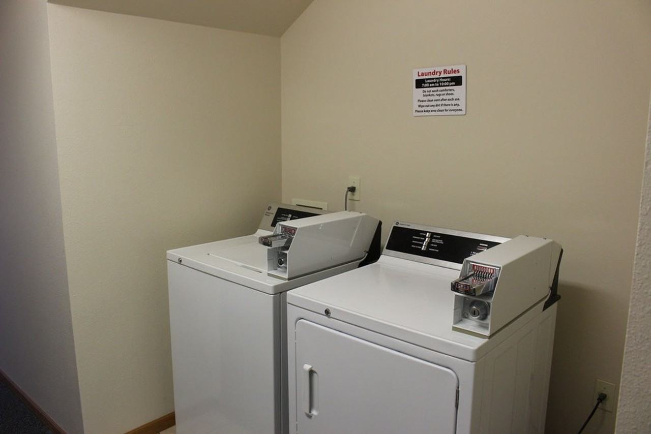 Hilltop Apartment Community - Photo 6 of 22