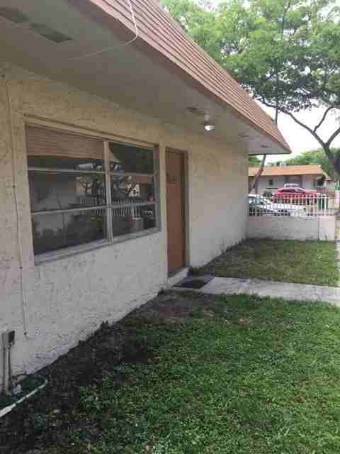 5212 Nw 24th St #154 - Photo 3 of 13