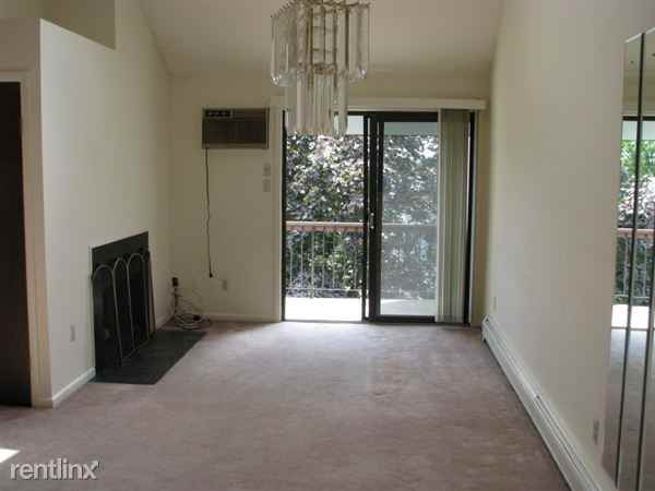 West Ridge Mews - Photo 3 of 10