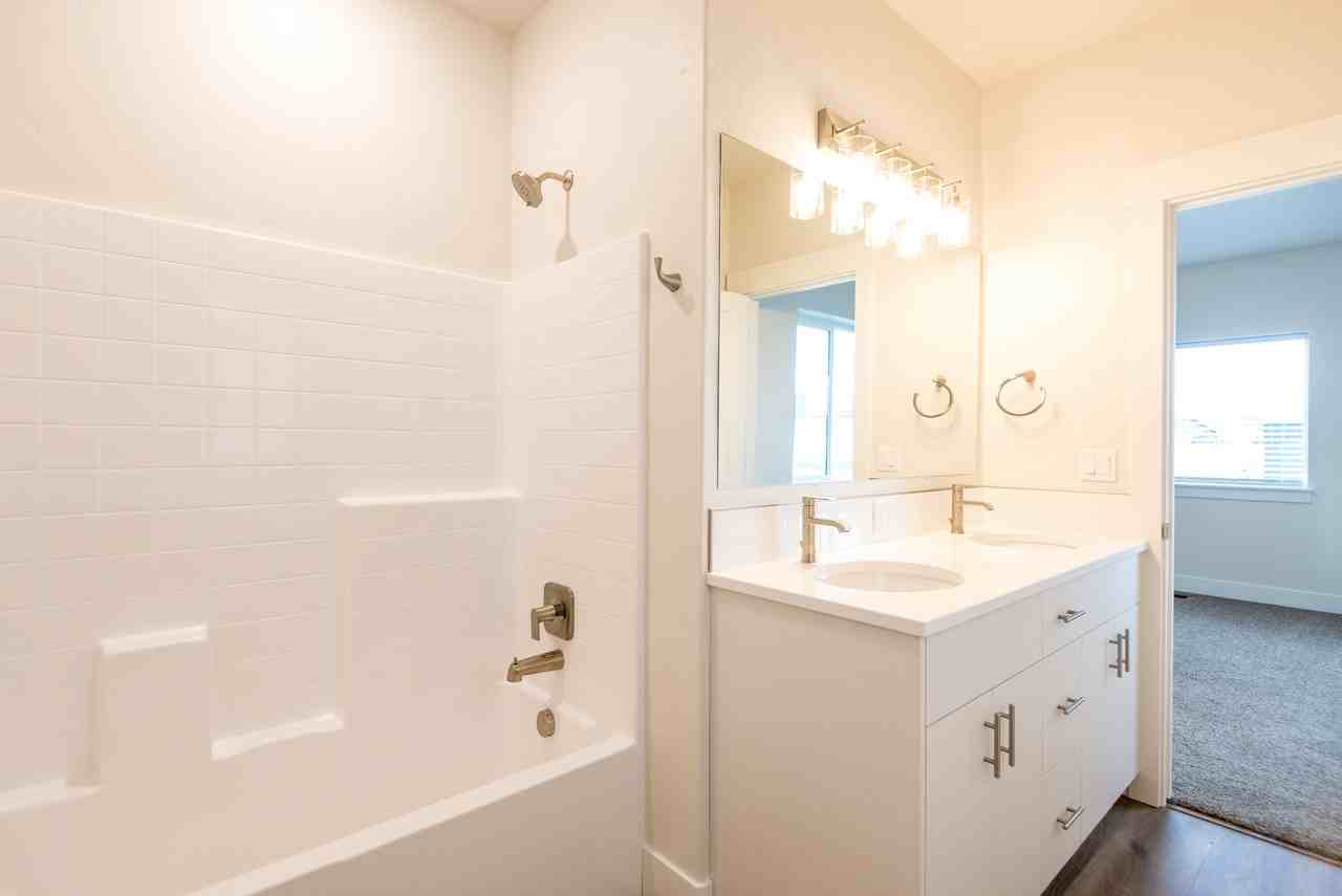 305 Grace Ln #305 - Photo 6 of 14