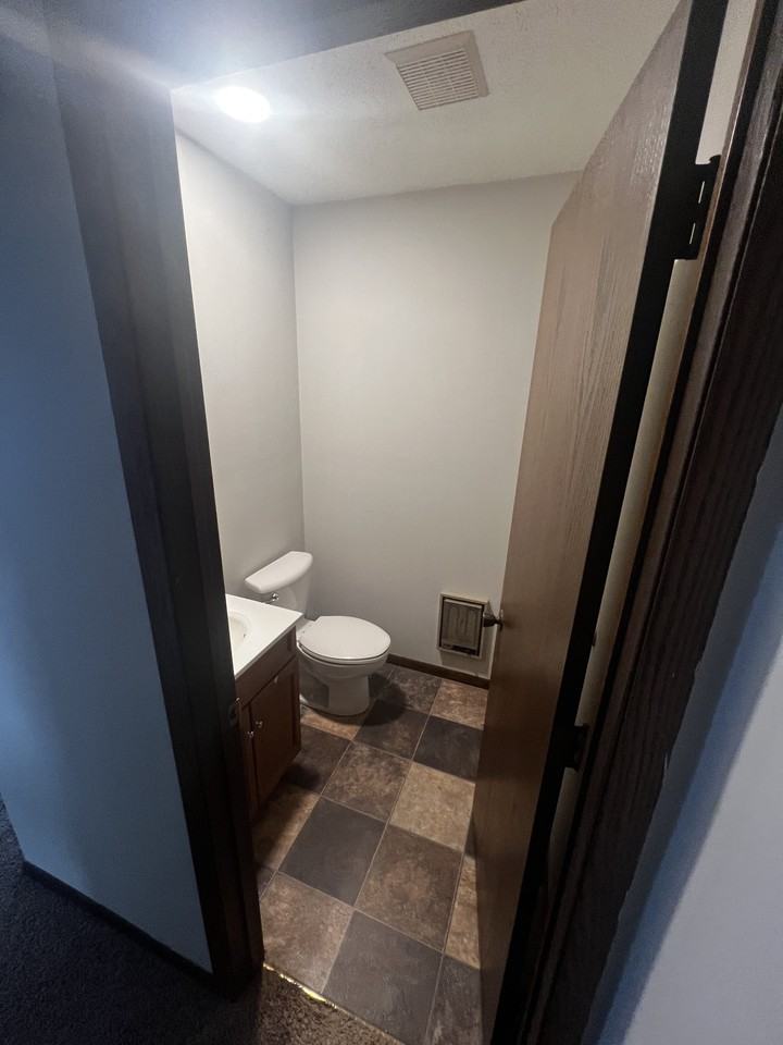 1270 Lokhorst St #1 - Photo 3 of 9