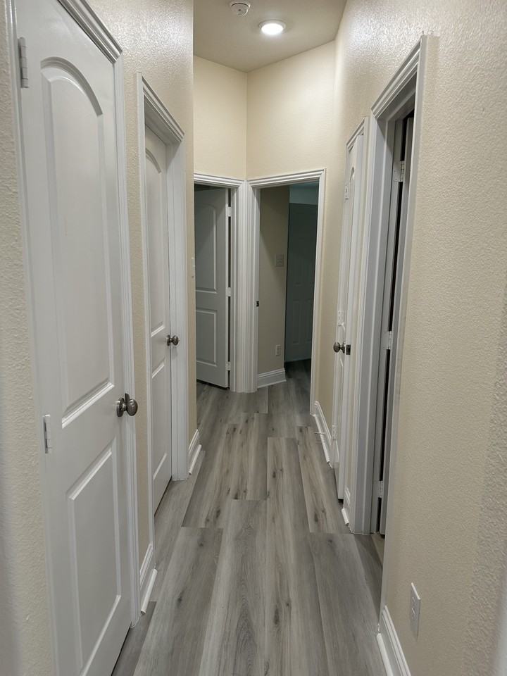 333 Highmeadow Dr #NA - Photo 4 of 9