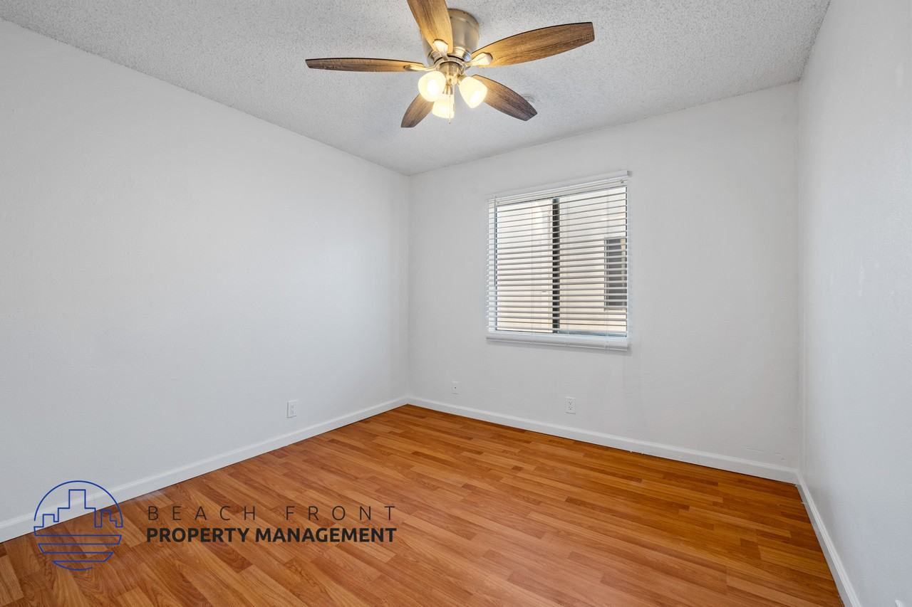 2763 San Marino St. - Photo 3 of 16