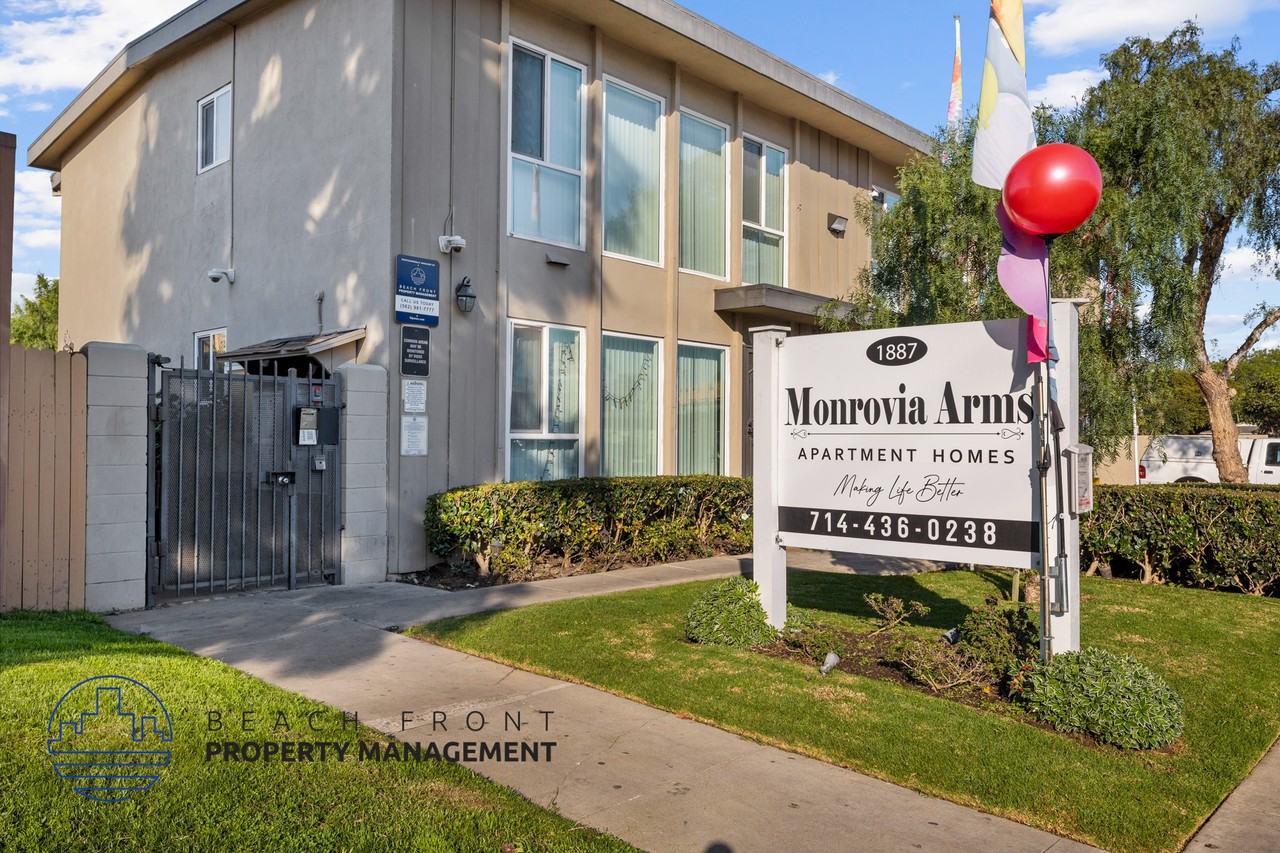 1887 Monrovia - Photo 2 of 29