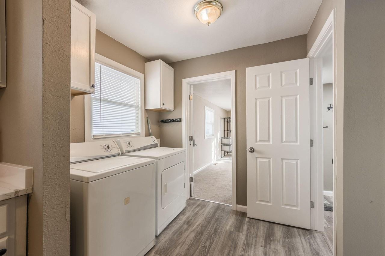 S Benton Ave - Photo 7 of 10