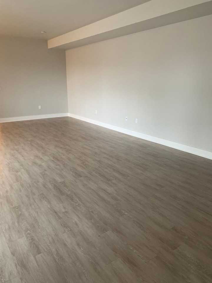 Mosaic on Oakland - Photo 4 of 50