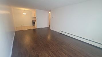 featured image of 160 W 5th St