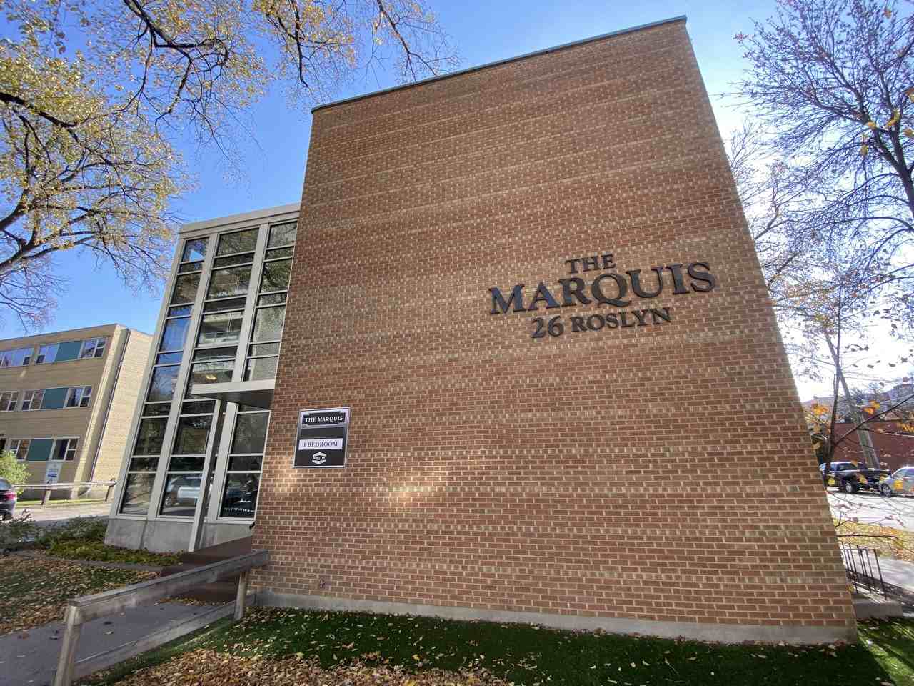 Marquis - Photo 2 of 24