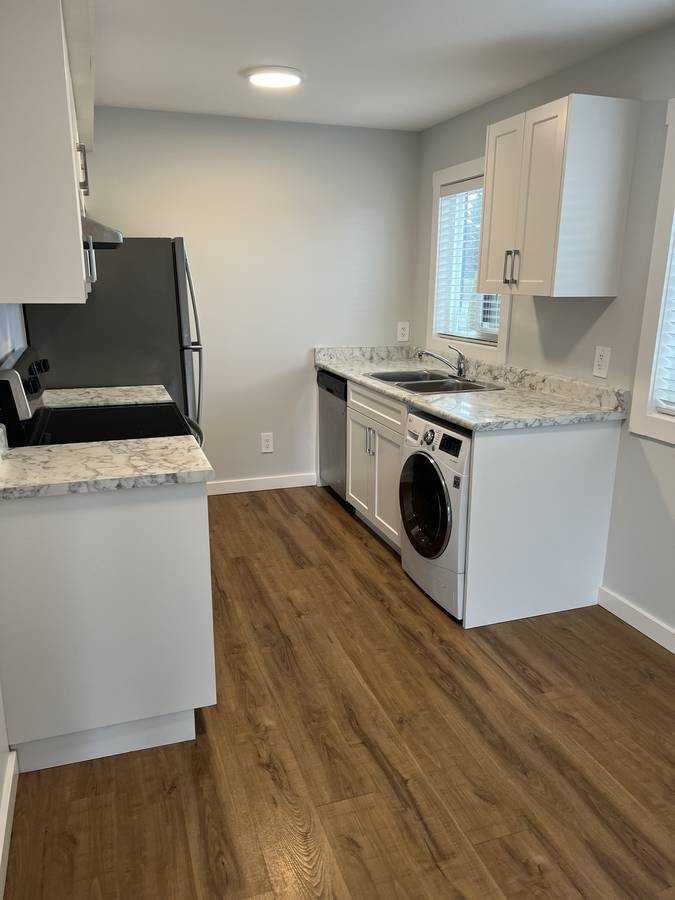 620 Dobson Rd, Duncan, BC - Photo 2 of 14