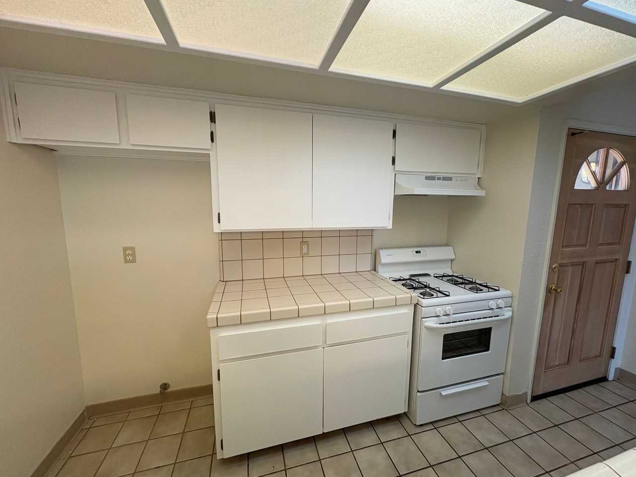 4731 W School Ave - Photo 4 of 29