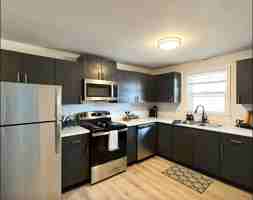 featured image of 219 S Menlo Ave