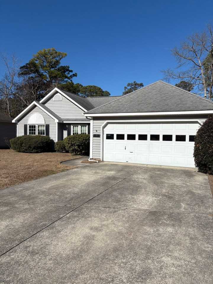219 Rankin Ct - Photo 2 of 10