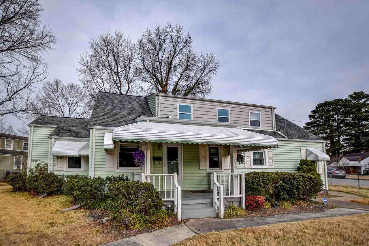 4676 Hampshire Ave - Photo 2 of 37