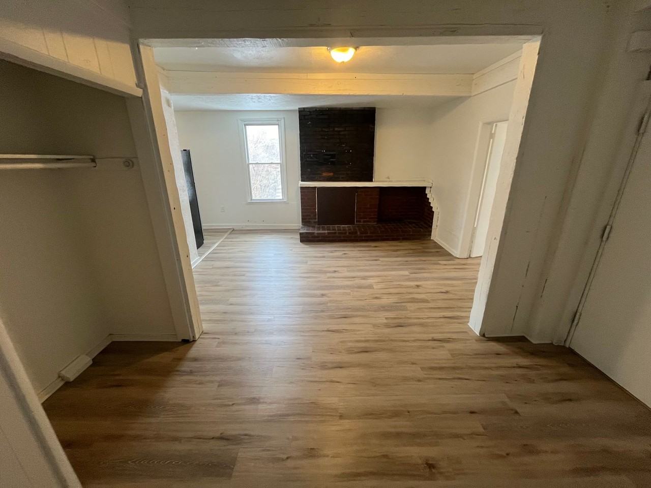 7543 Melrose Street - Photo 4 of 25