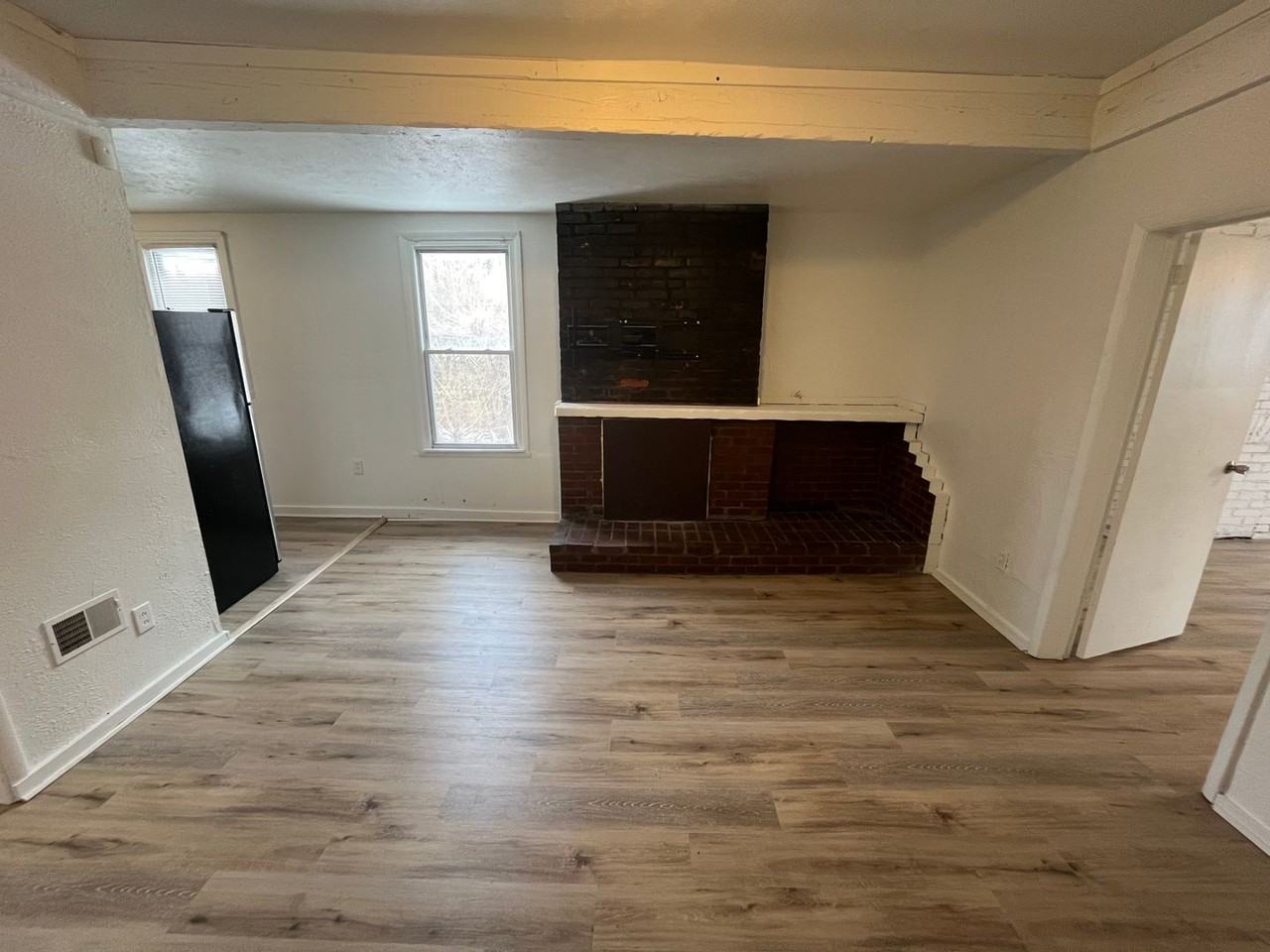 7543 Melrose Street - Photo 6 of 25
