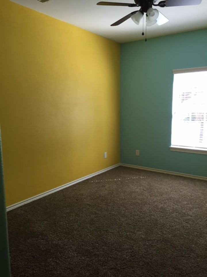 436 Tower Rd - Photo 5 of 7