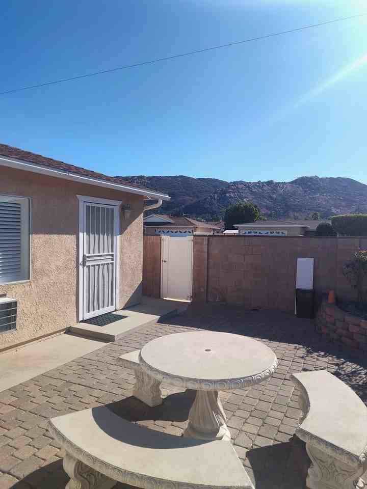 1617 Kay Ave - Photo 7 of 9