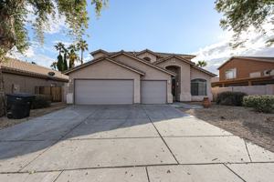 featured image of 2891 E San Tan St