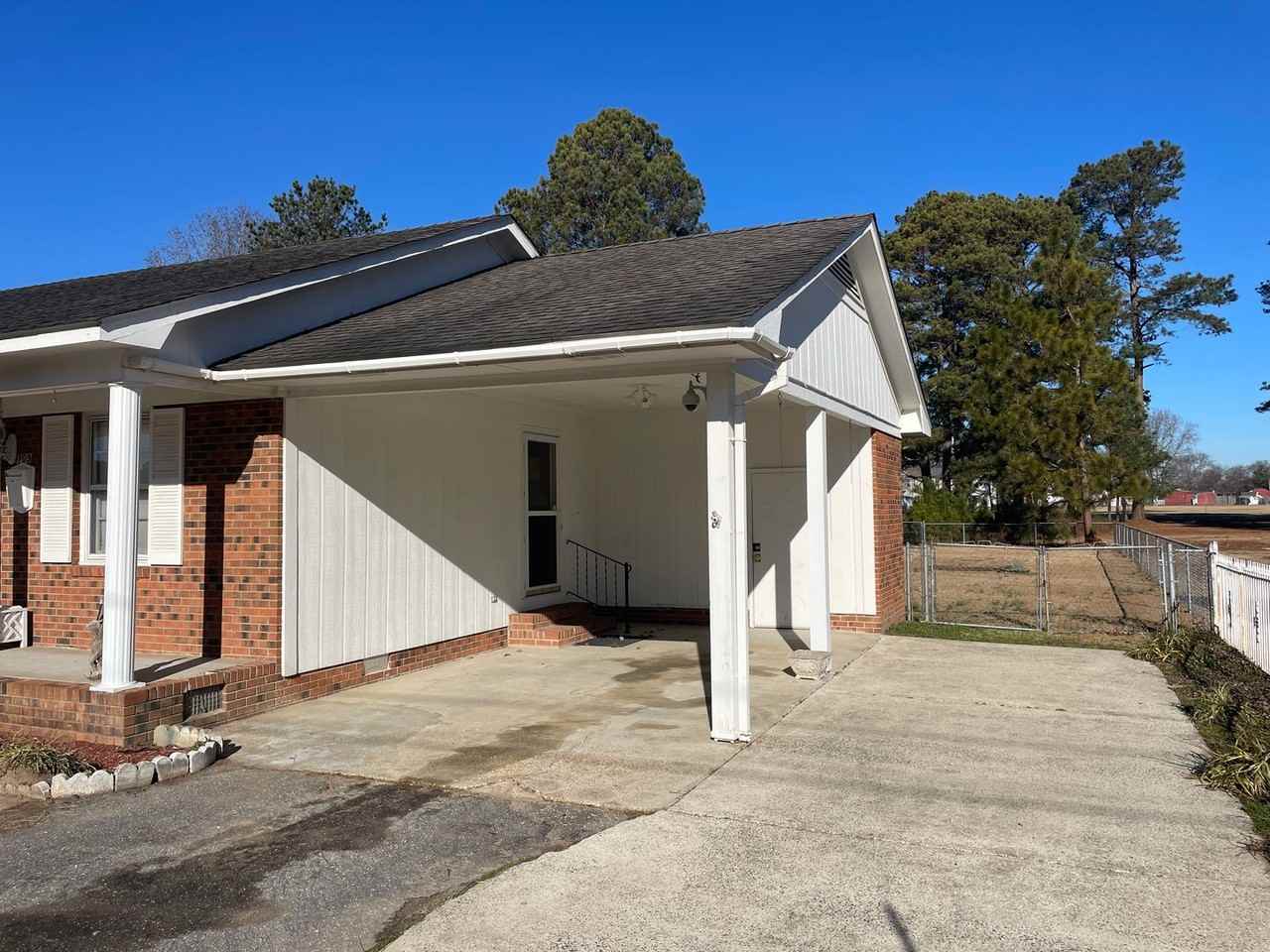 109 Jackson Rd - Photo 3 of 23