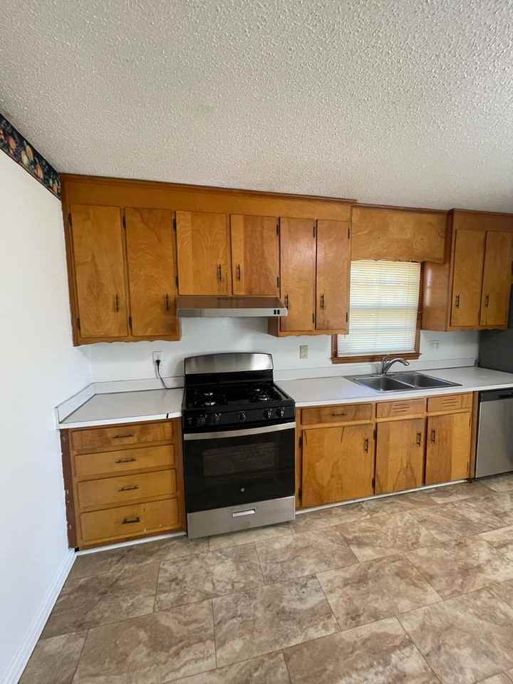 109 Jackson Rd - Photo 7 of 23