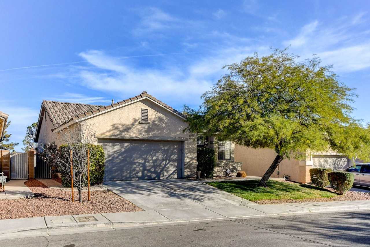 3116 Cherum St - Photo 4 of 41