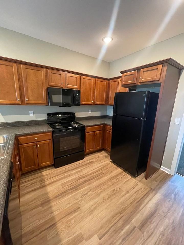 2281 Del Carmel Way - Photo 6 of 19