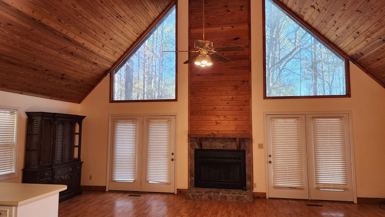 1033 Lick Skillet Rd - Photo 5 of 12
