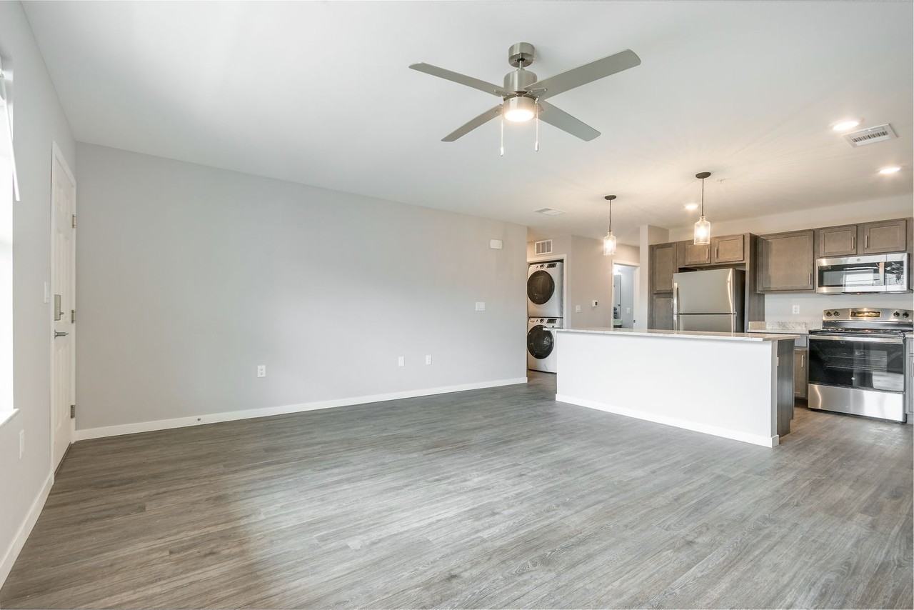 Prairie Hill Village - Photo 7 of 50