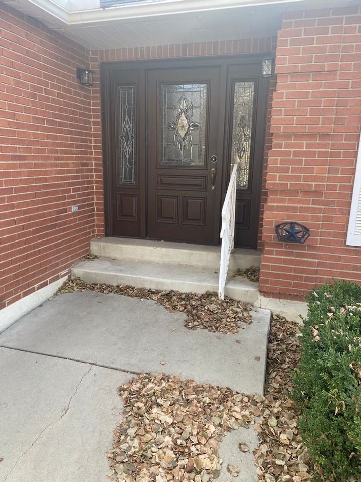 2044 N 420 E - Photo 2 of 23