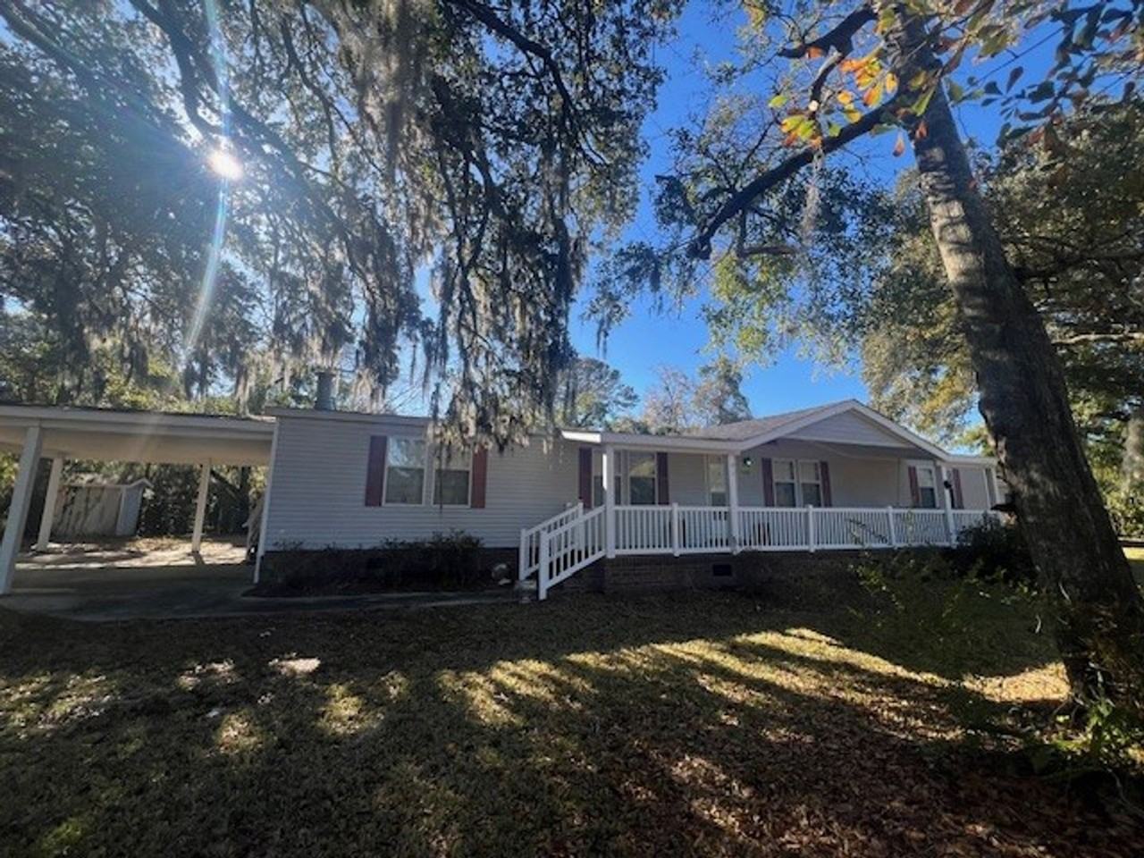 5216 Peden Point Rd - Photo 4 of 30