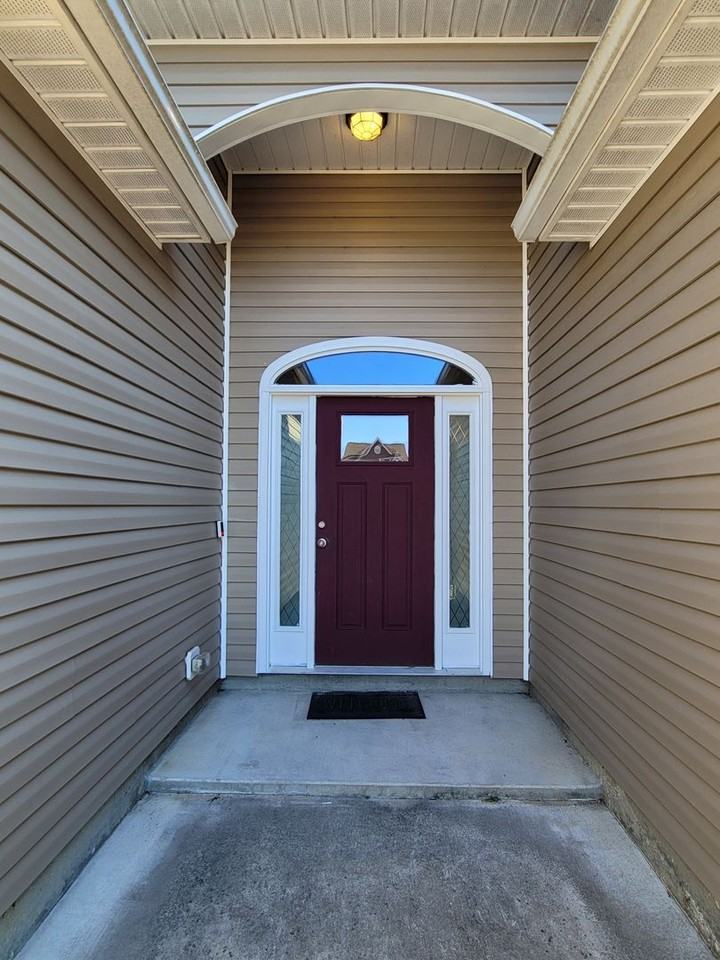 101 Tiburon Ct - Photo 3 of 19