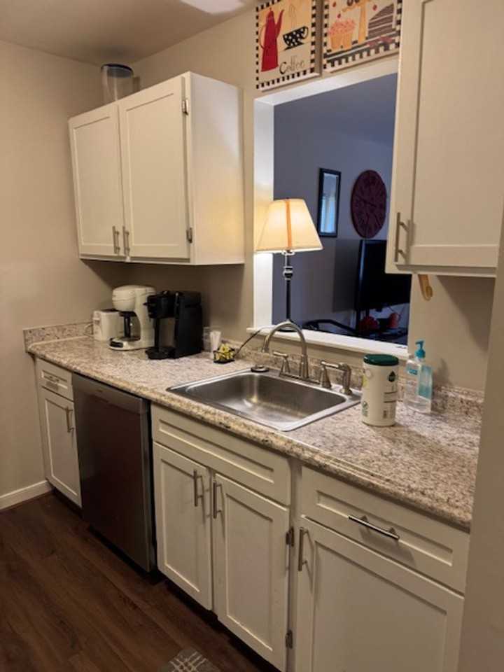 303 White St - Photo 7 of 16