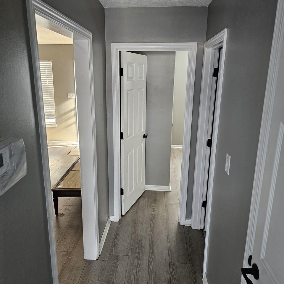 50 Montgomery St #50 - Photo 6 of 7