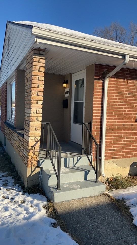 1738 Harold Dr #1738 - Photo 2 of 27