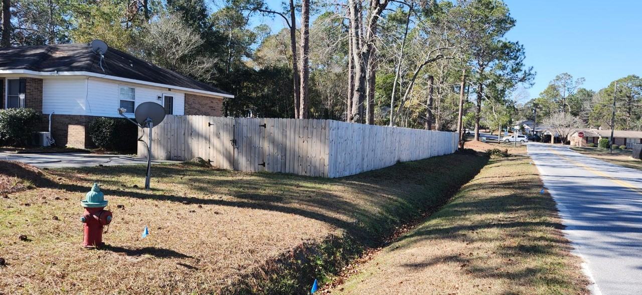 104 Rogers Ct - Photo 3 of 7