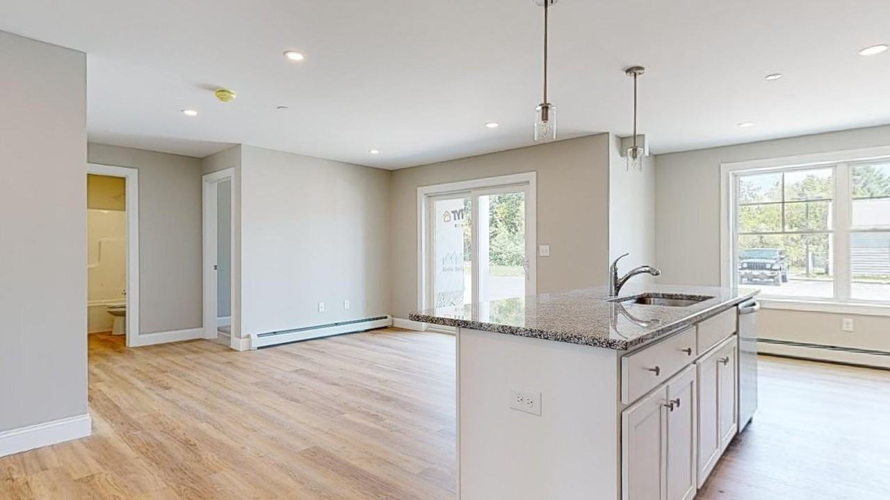 Badger Run Apartments - Photo 3 of 10
