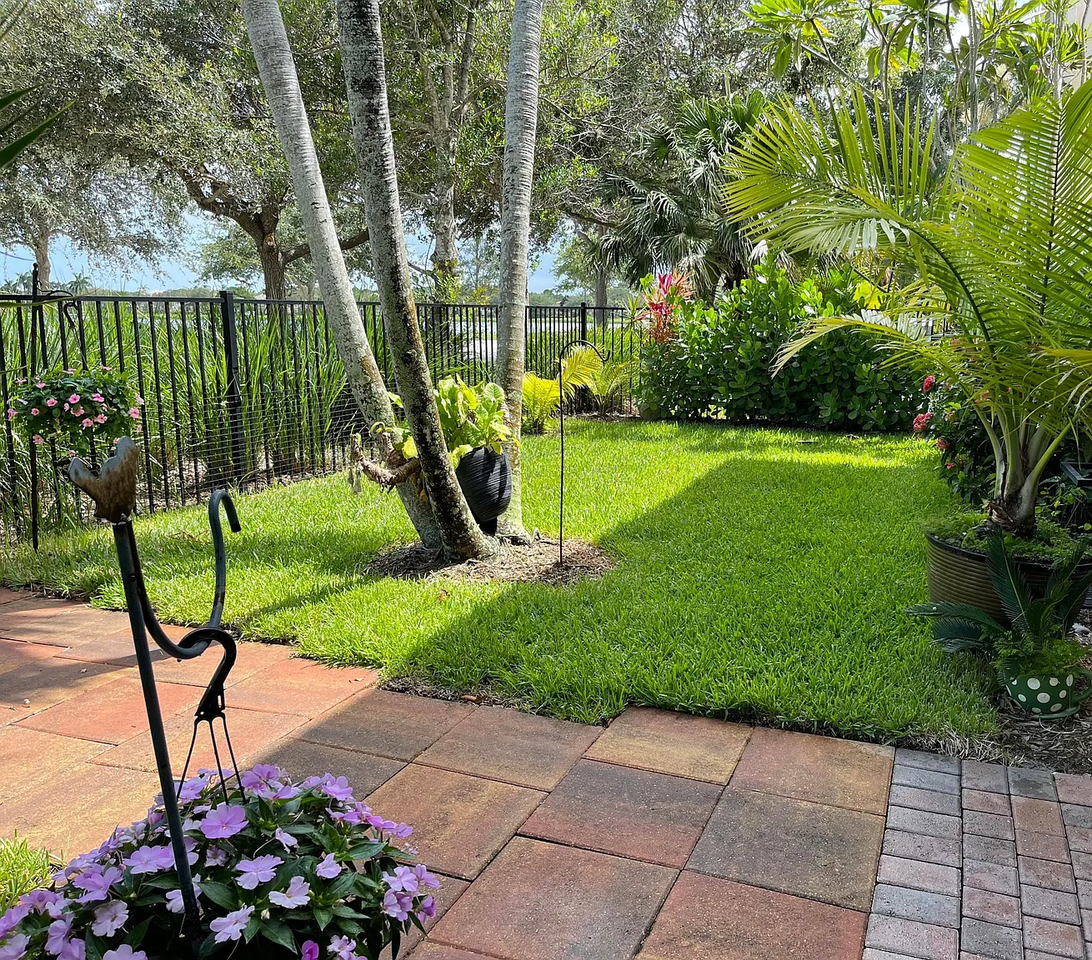 560 Tomahawk Ct #NA - Photo 2 of 30