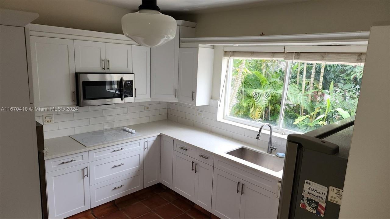 422 Majorca Avenue #NA - Photo 4 of 15