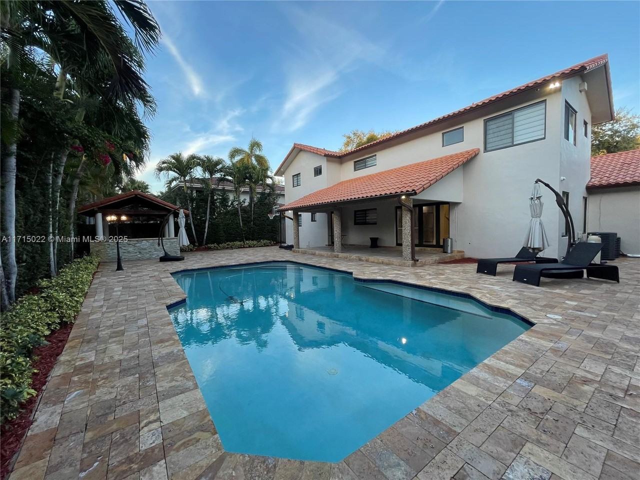 Nw 79th Pl #NA - Photo 2 of 15