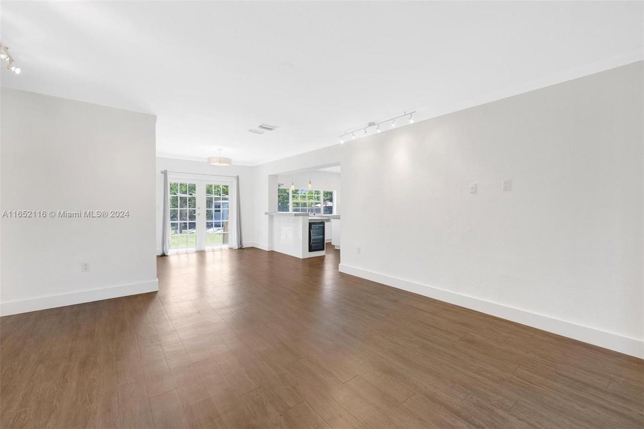 6830 North Waterway Drive #NA - Photo 4 of 15