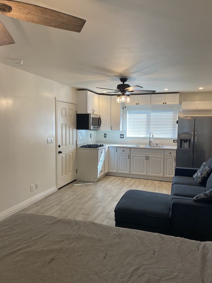 20340 Wilder Ave #20340 - Photo 6 of 11