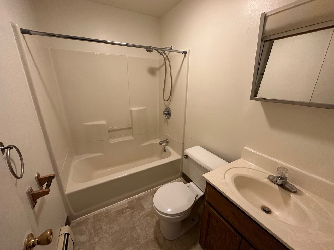 23456 Dogwood Ave #2 - Photo 6 of 7
