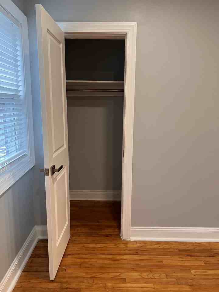 1012 48th St Ne #1 - Photo 4 of 10