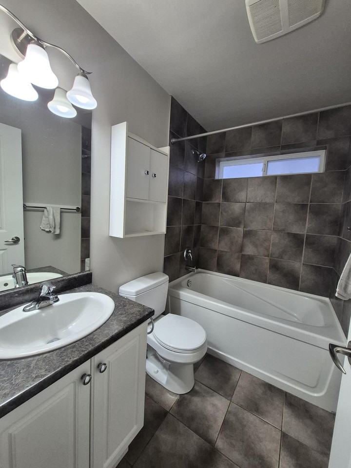 6865 Grant Road West - Photo 4 of 8