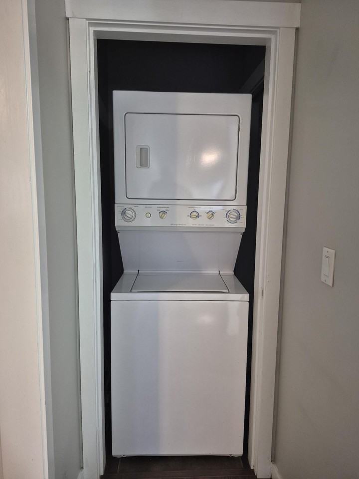 6865 Grant Road West - Photo 5 of 8