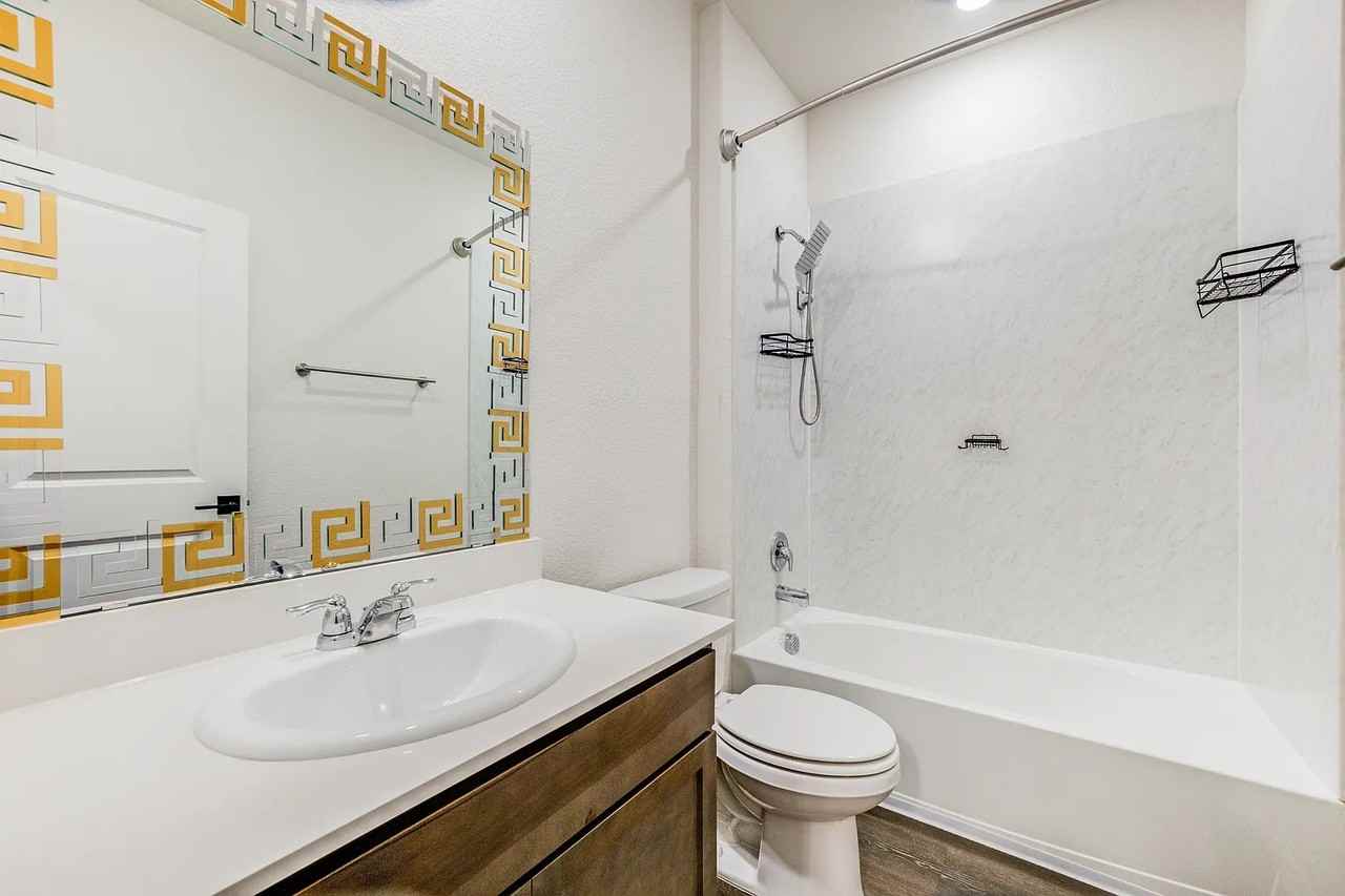 Kristof Dr - Photo 5 of 50