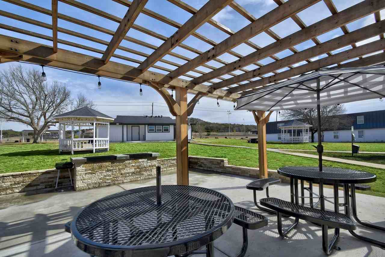 The LUX off Main - Photo 5 of 34