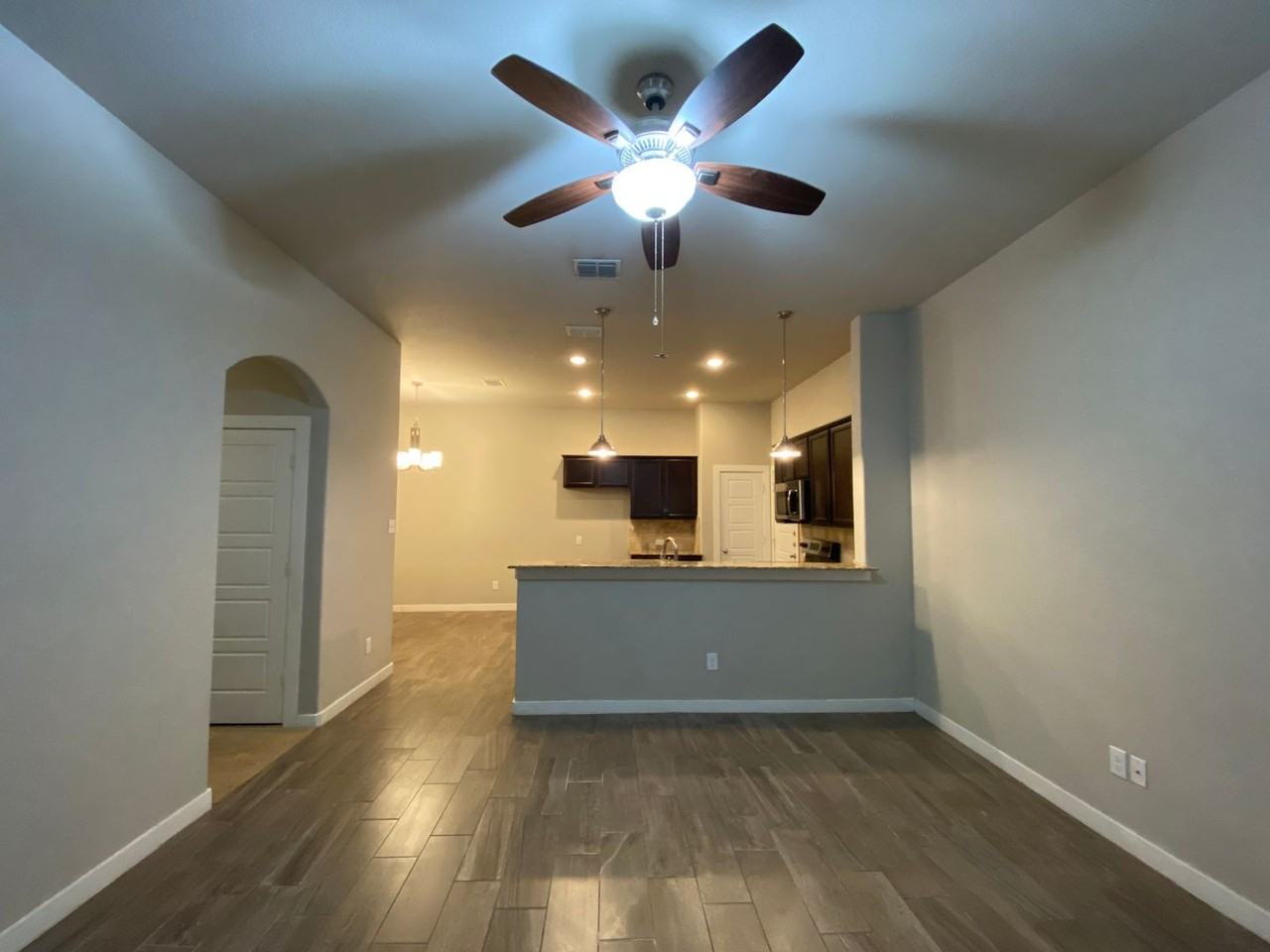 529 Creekside Frst - Photo 3 of 30